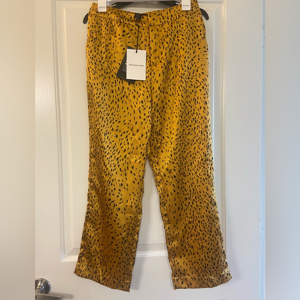 NWT - What Not To Wear Leopard Print Trousers - XS